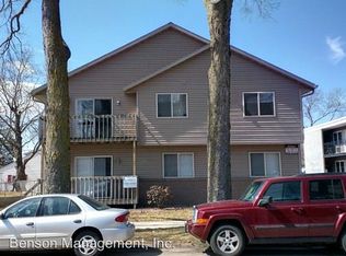 914 8th St S, La Crosse, WI 54601