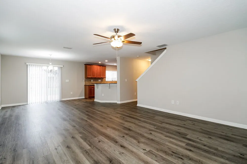 Building Photo - 9540 Simeon Dr