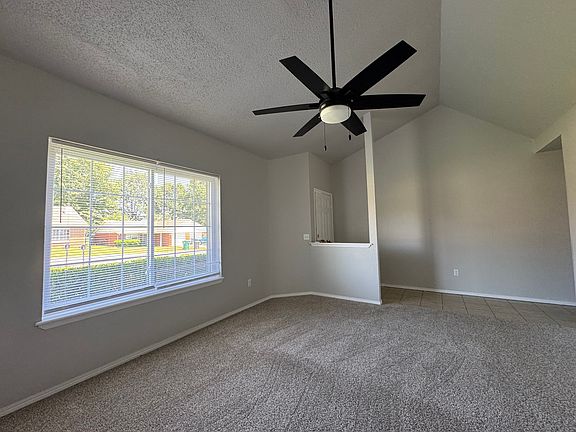 4th image of 2426 W Olrich St