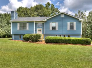 13 Willow Ct, Dallas, GA 30157