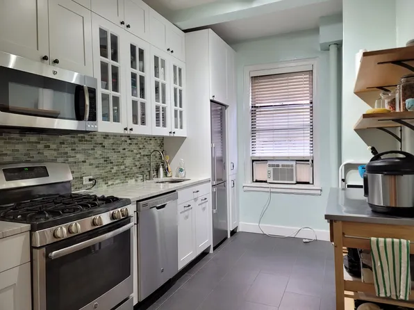535 West 110th Street 4A image 2 of 7