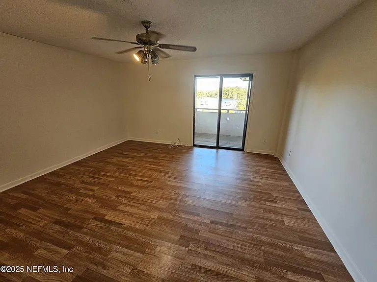 1307 River Hills Cir E #16 — Photo 18