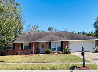 624 Markham Dr, Slidell, LA 70458
