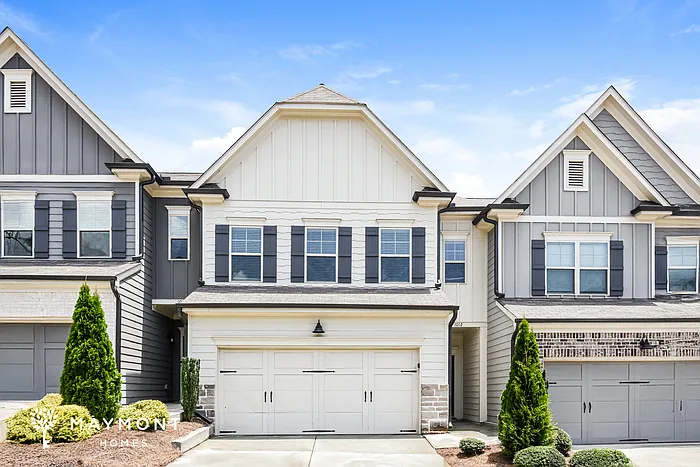 1012 Pearce Way
