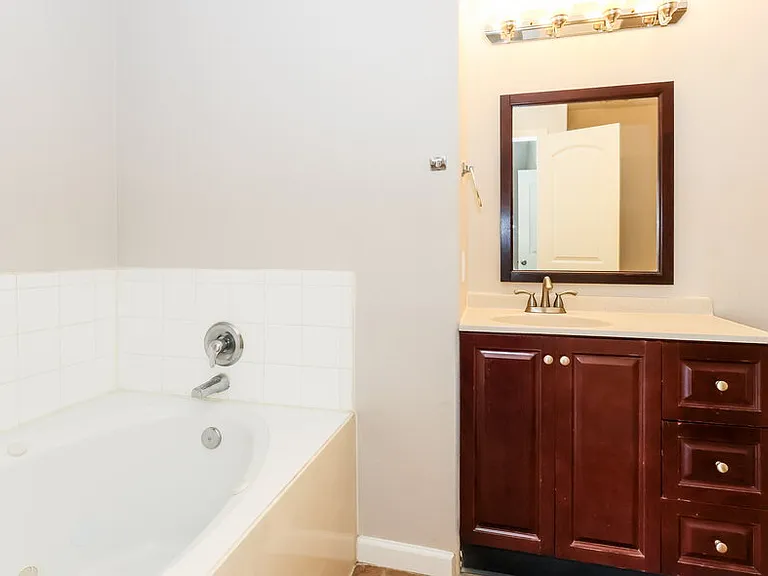 3426 Owl Crossing Ln — Photo 9