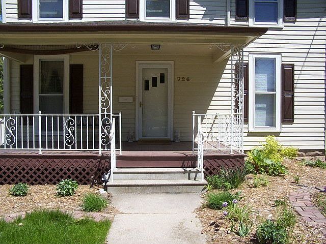 2nd image of 726 S State St