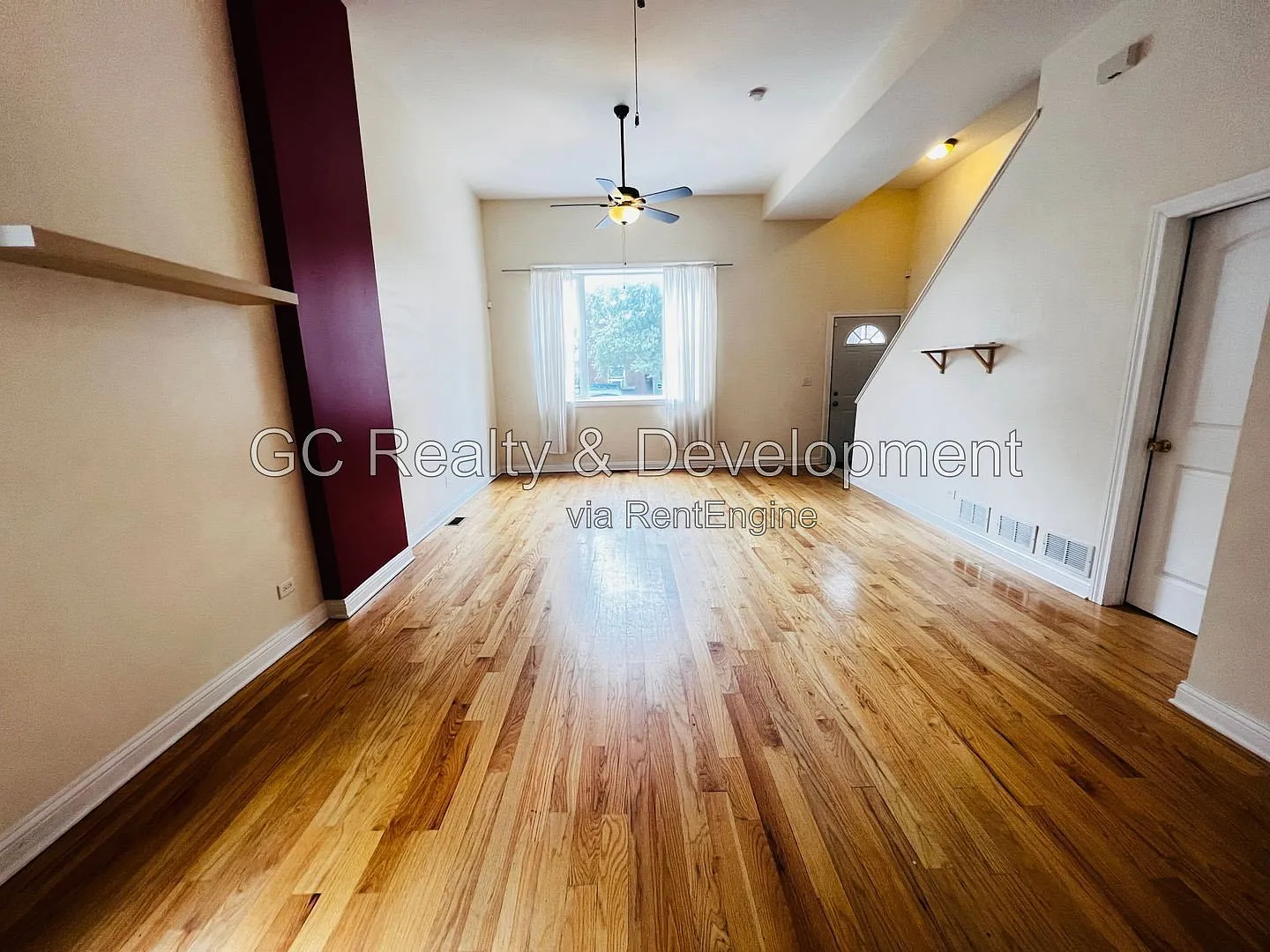 4 bed, 2.0 bath, 1900 sqft, $2,600 — Photo 4