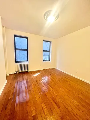 Rented by Oxford Property Group | media 6