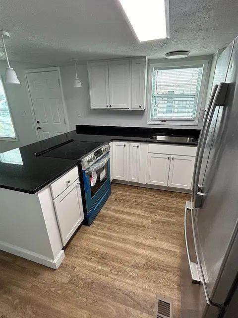 2 bed, 1200 sqft, $1,295 — Photo 3