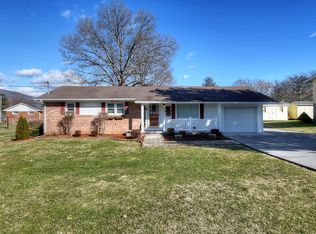 813 9th St, Erwin, TN 37650