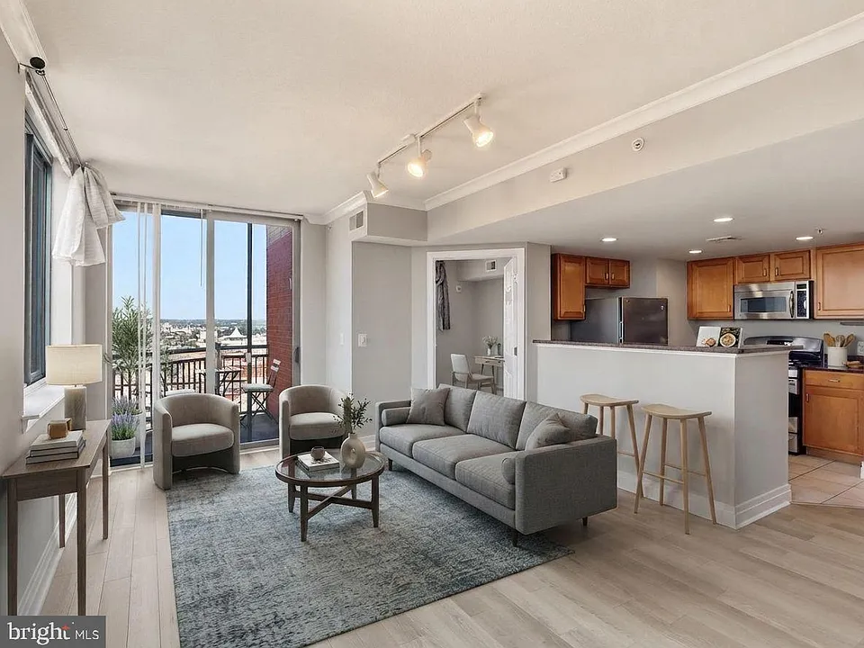 414 Water St #2805