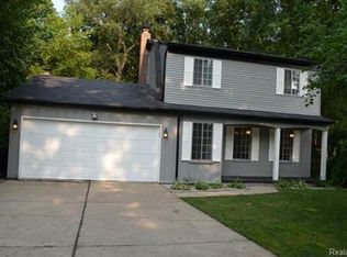 4997 Culver Rd, Brighton, MI 48114