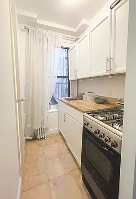 Rented by Esquire Management Corp | media 4