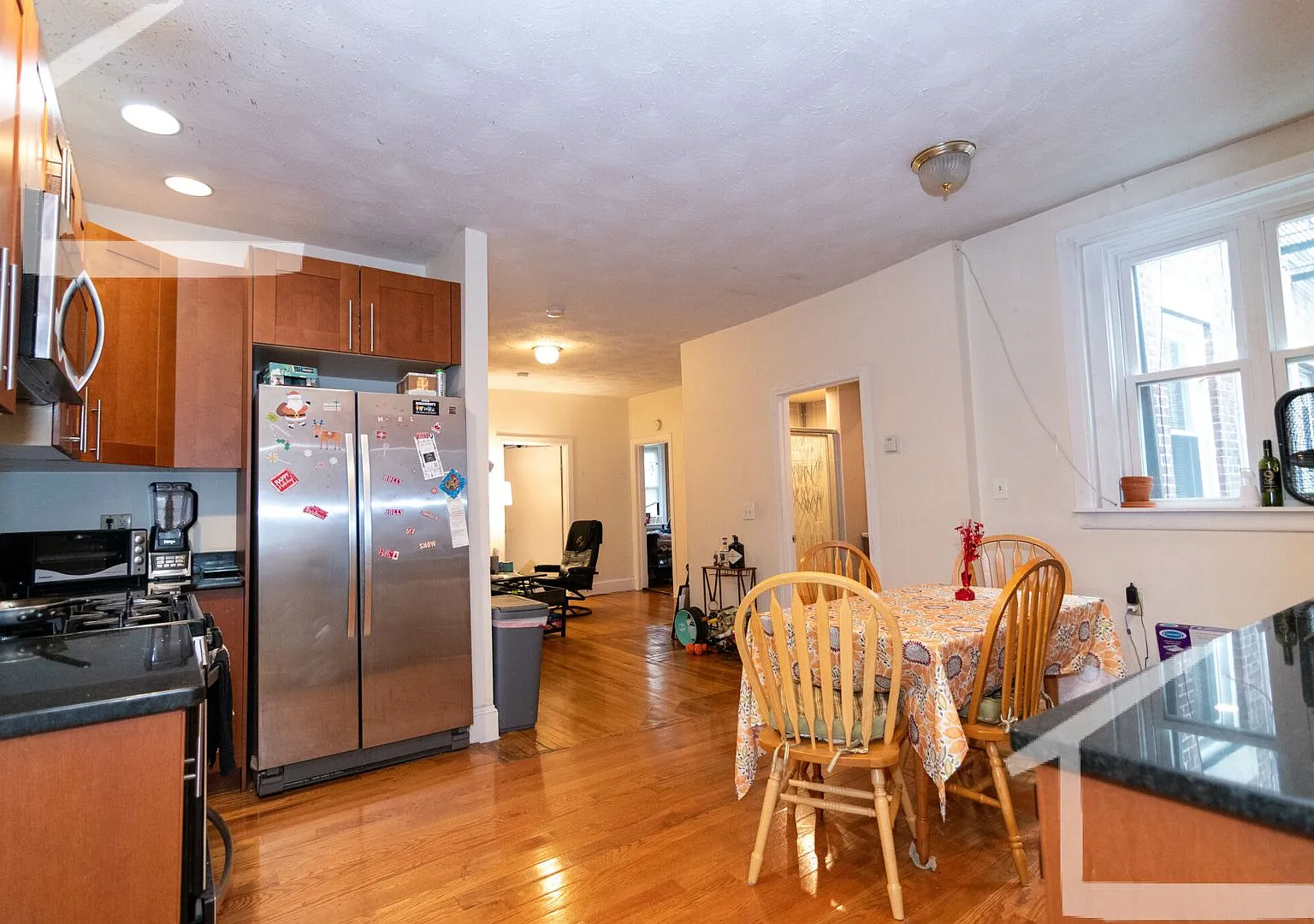 9/1/26 No Fee! Renovated 5BR/2BA near BU, Harvard Ave, Green Line — Photo 3