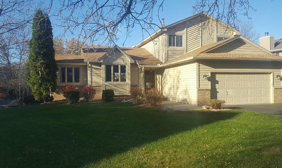 1st image of 11511 Lakeside Ct N