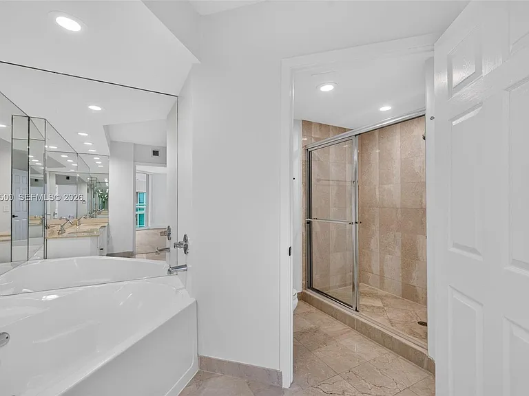 3370 Hidden Bay Dr #2107 — Photo 38