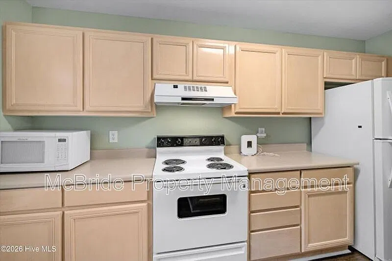 2 bed, 2.0 bath, 1092 sqft, $1,250 — Photo 4