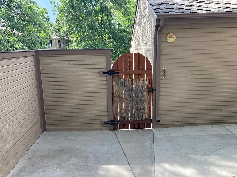 Patio with gas grill hookup