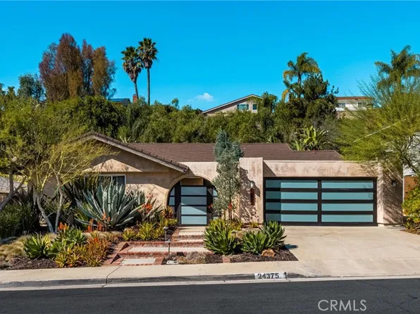 24375 Macedo Dr, Mission Viejo, CA 92691