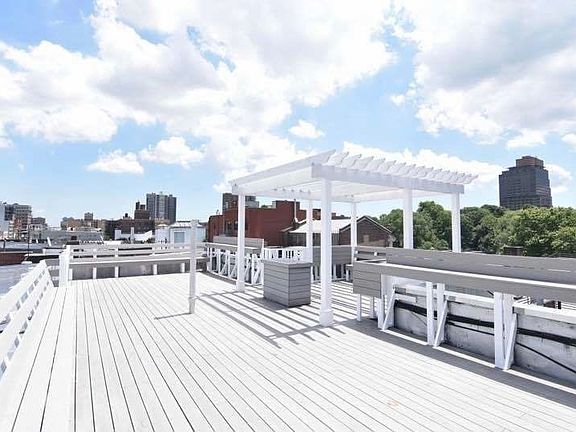 3rd image of 24 W 125th St APT 25