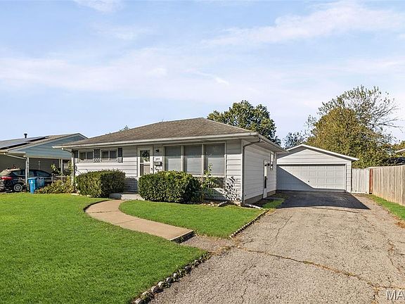 4th image of 2913 Dogwood Dr