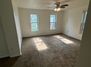 383 Wabash St #2, Milan, MI 48160