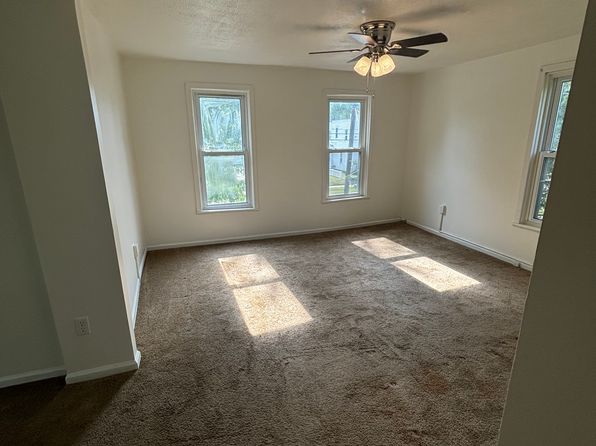 383 Wabash St #2