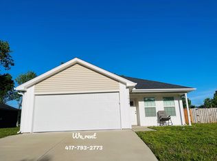 1814 S Minnesota Ave, Joplin, MO 64804