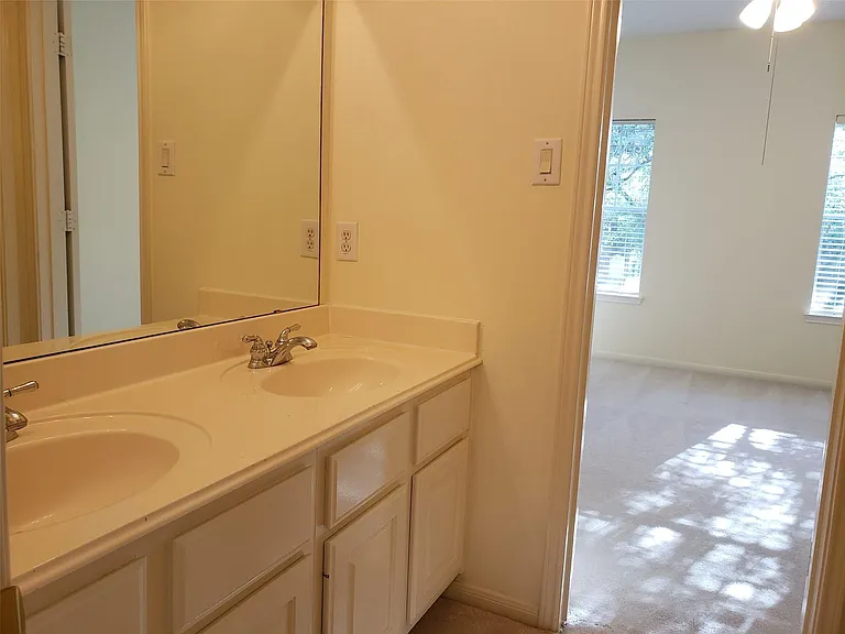5319 Ashley Way Ct — Photo 26