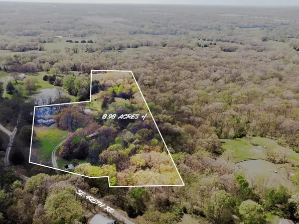 815 SE 425th Rd, Knob Noster, MO 65336