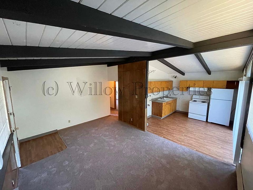 1st image of 5720 62nd St W APT 3
