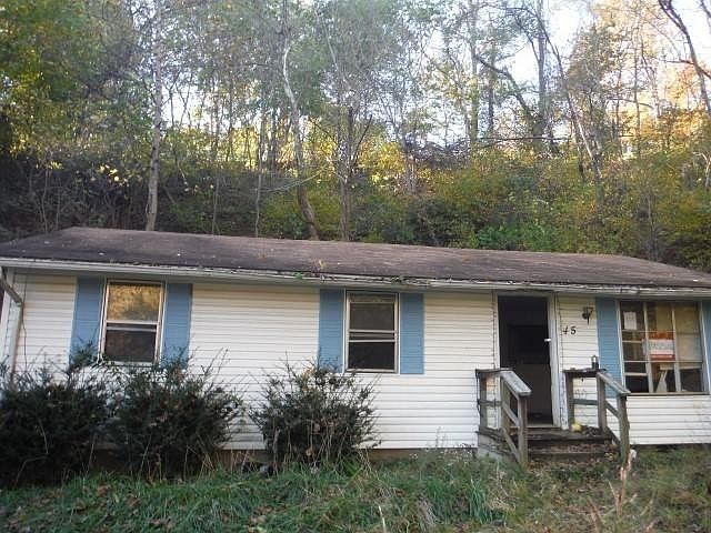 1st image of 45 Goldenrod Ln
