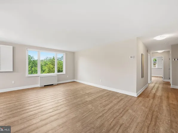 2400 41st St NW APT 500, Washington, DC 20007