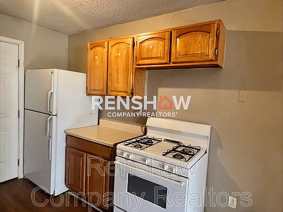 2nd image of 1401 Meeks St APT C3
