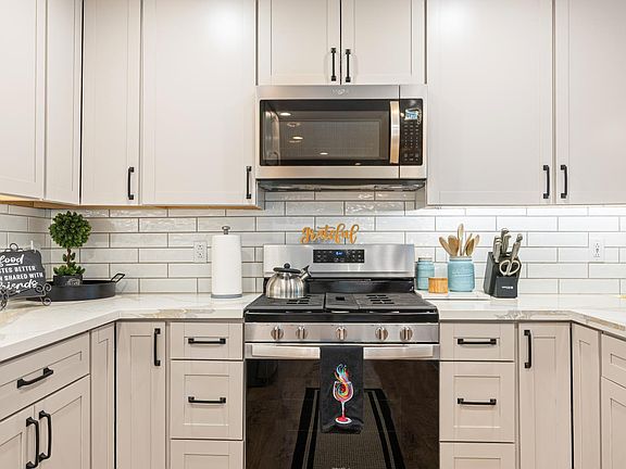 5th image of 5505 Live Oak Drive