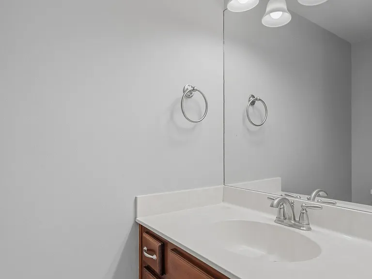 205 Fairmont Ct — Photo 19