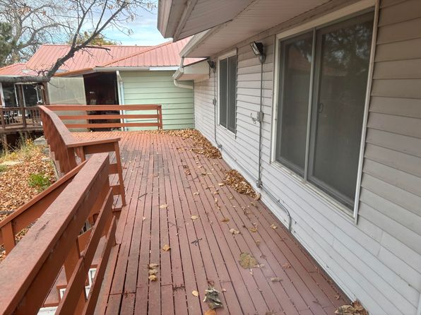 406 11th St, Eureka, SD 57437