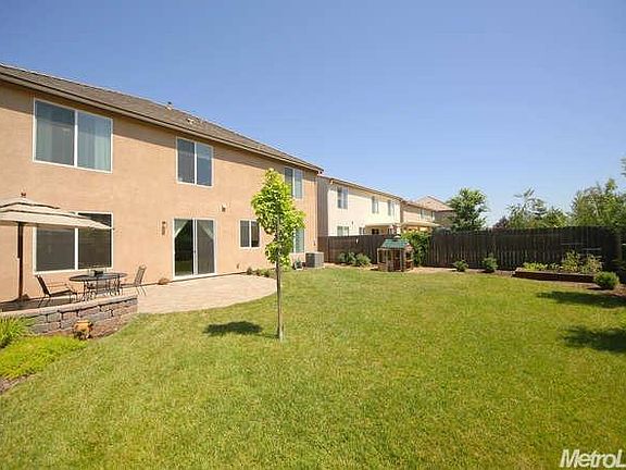 4th image of 116 Henley Ct