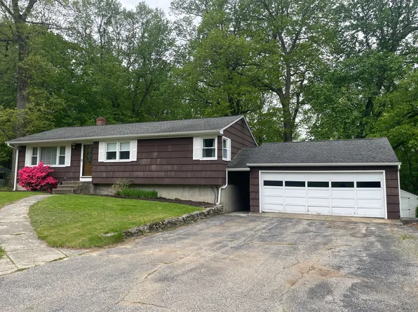 7 Glen Circle, Seymour, CT 06483