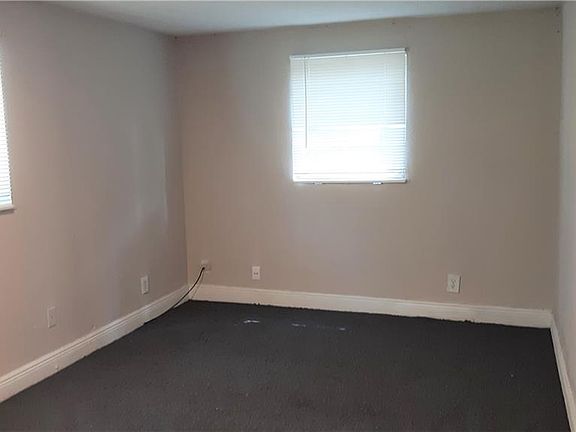 5th image of 6007 N 39th St