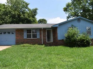 6 Flint Dr, Jackson, TN 38305