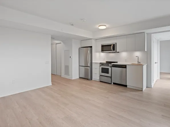 480 Wilson Ave, Toronto, ON M3H 0G1