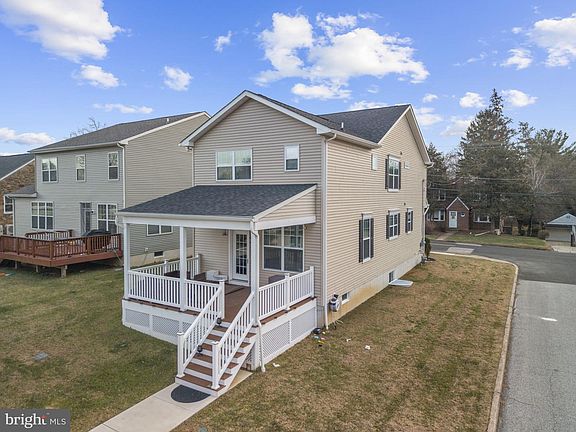 3rd image of 122 Church Rd