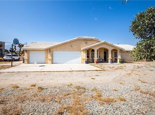 8996 Wilson Ranch Rd, Phelan, CA 92371