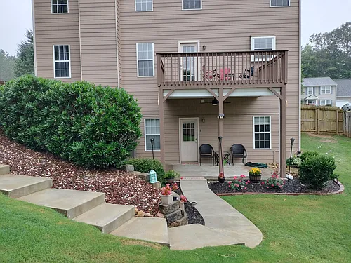 252 Woodcreek Way Photo 1