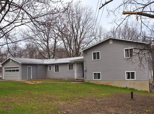 28 Tennyson Rd, New Hartford, NY 13413