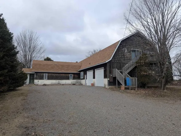 725 BRADLEY AVENUE, Milladore, WI 54454