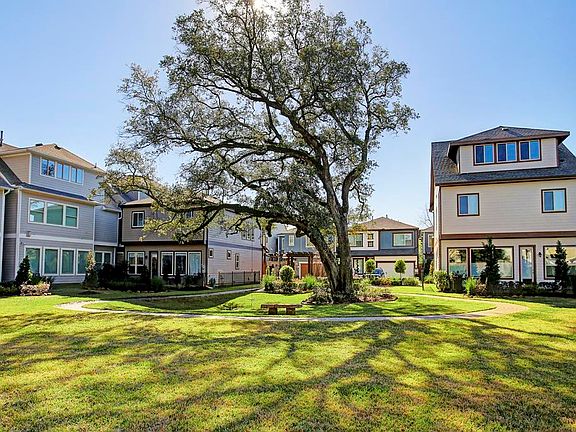 2nd image of 1109 Oakmont Glen Ct