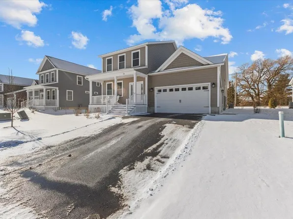 75 Medalist Drive, South Burlington, VT 05403
