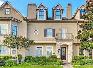 3318 Crosspark Pl, Houston, TX 77007